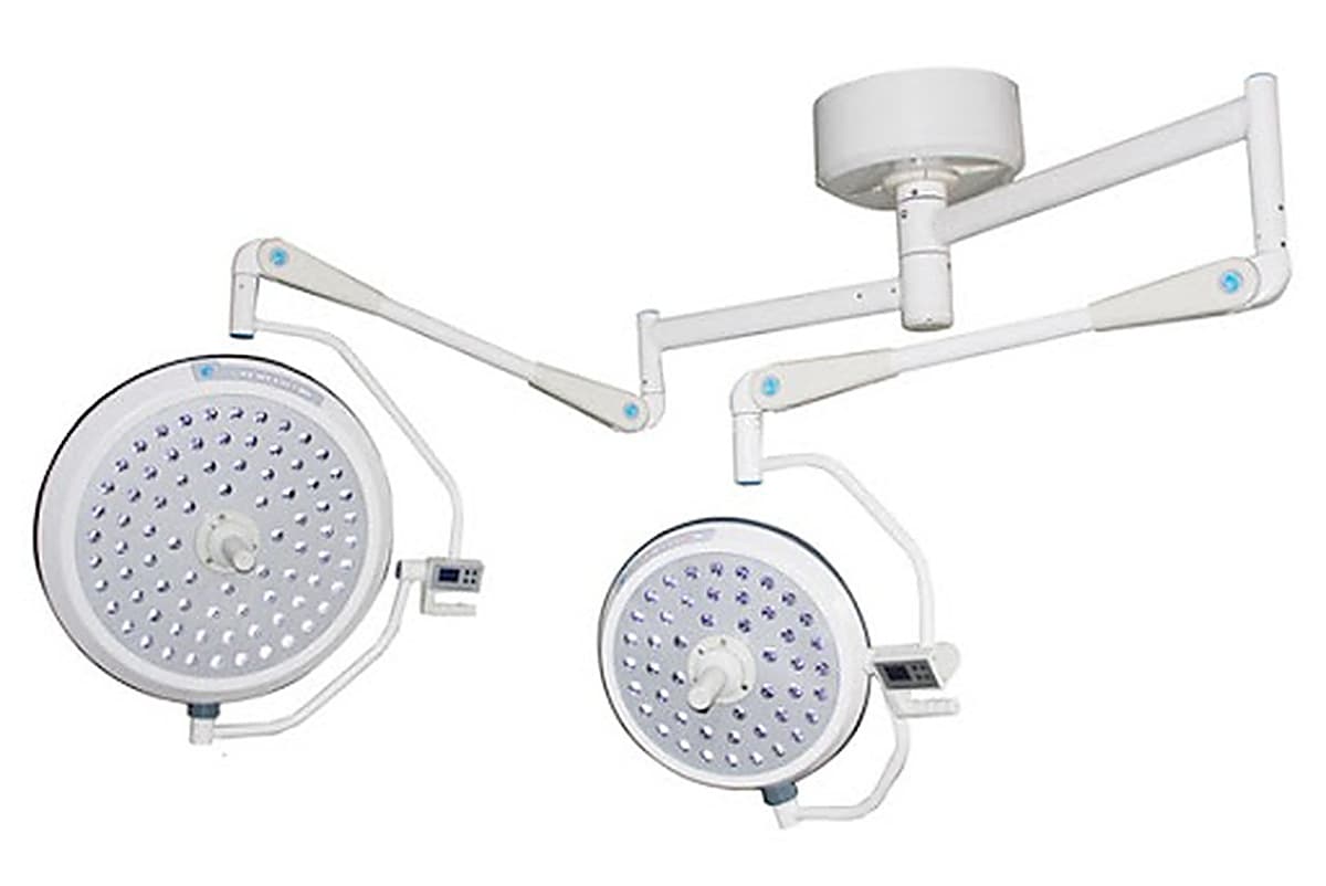 Đèn mổ halogen treo trần hai tay bóng OSRAM Suxin SX-I 700/500